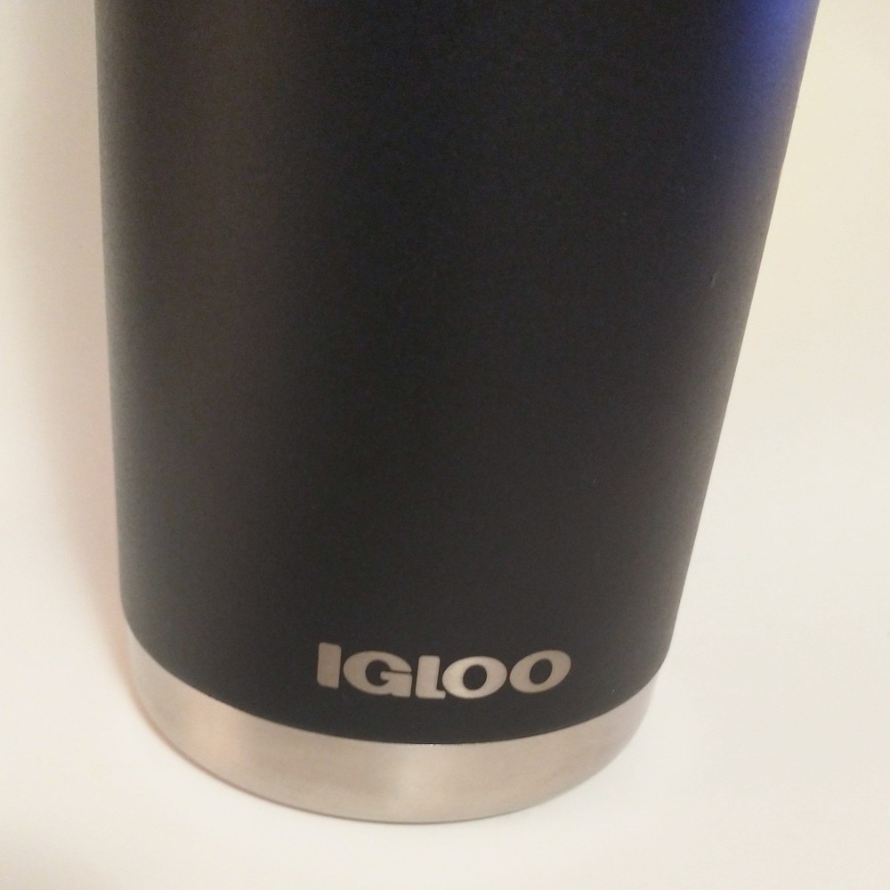 911 Lone Star Igloo 24 oz Stainless Steel Tumbler Vacuum Insulated Bottle Black - Picture 4 of 9